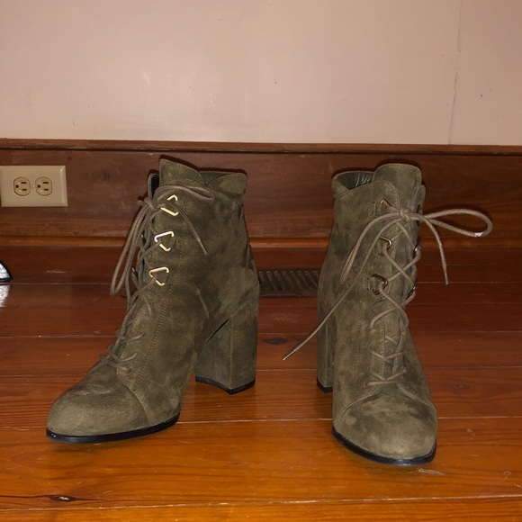 Stuart Weitzman Getgo Olive Suede Boots - Picture 5 of 8